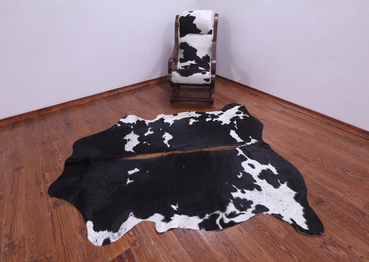 Black & White Natural Cowhide Rug - Large 6'11"H x 5'11"W