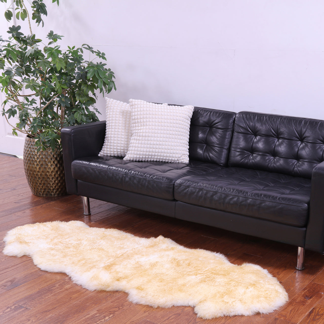 100% Natural New Zealand Sheepskin Brown 2' 0" x 6' 0"