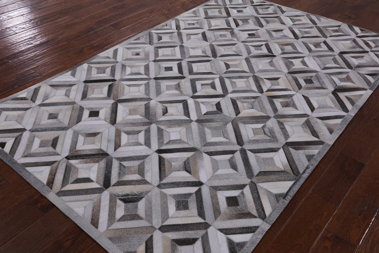 Grey Patchwork Cowhide Rug - 5' 0" x 8' 0"