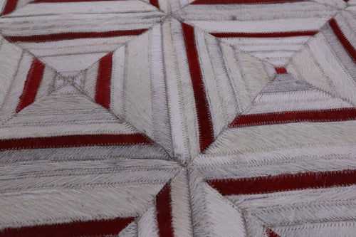 Ivory Patchwork Natural Cowhide Rug - 5' 0