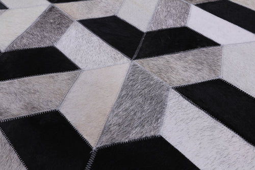 Black & White Patchwork Natural Cowhide Rug - 6' 0