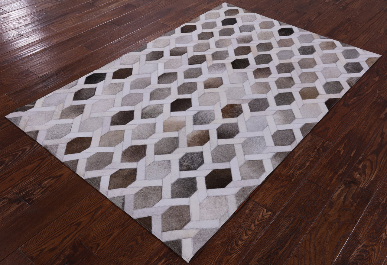 Grey & White Patchwork Cowhide Rug - 4' 0" x 6' 0"