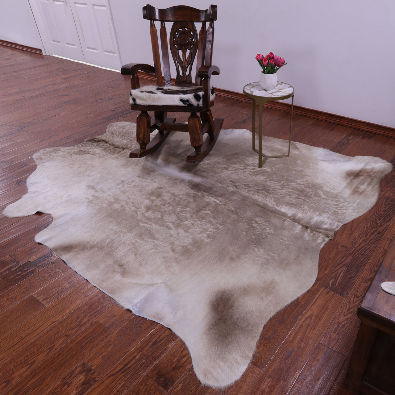Champagne Natural Cowhide Rug