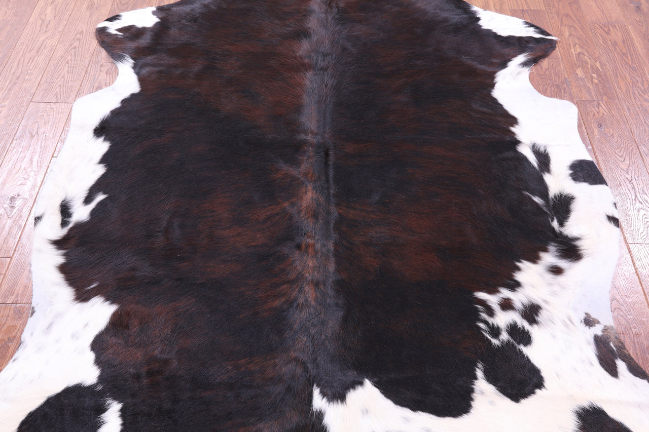 Tricolor Natural Cowhide Rug - XLarge 7'1"H x 5'7"W