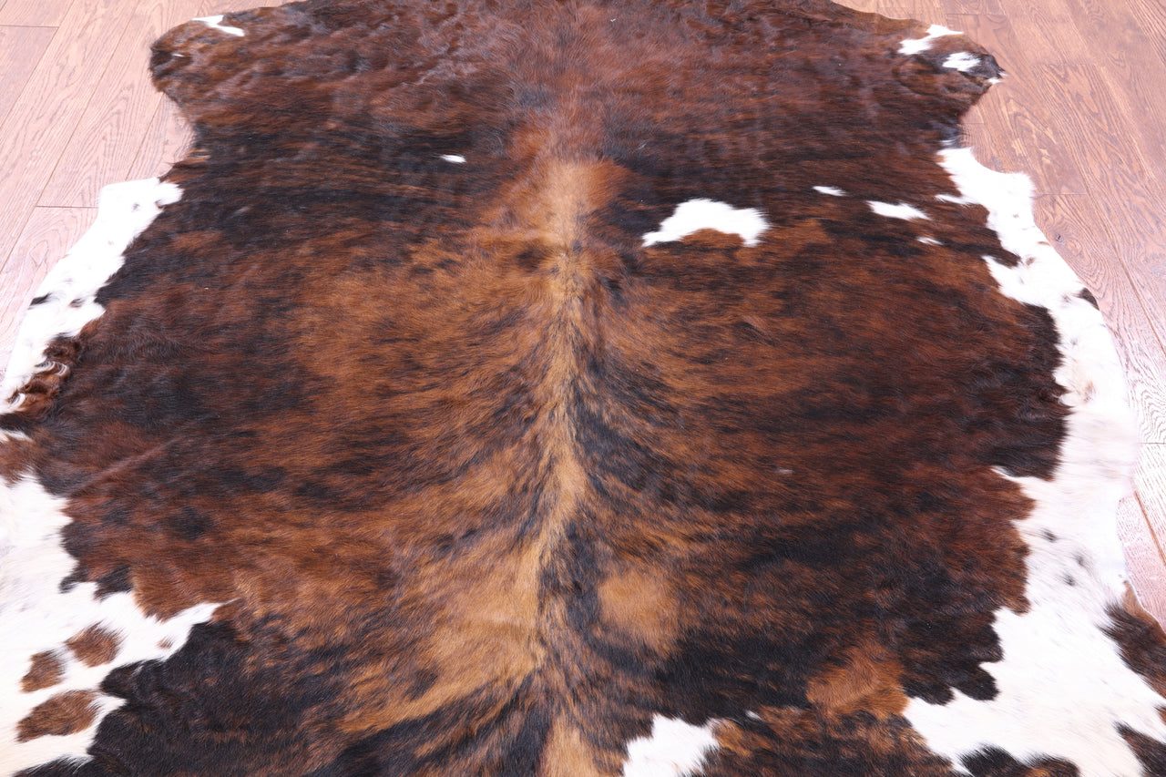 Tricolor Natural Cowhide Rug - XLarge 7'5"H x 6'1"W