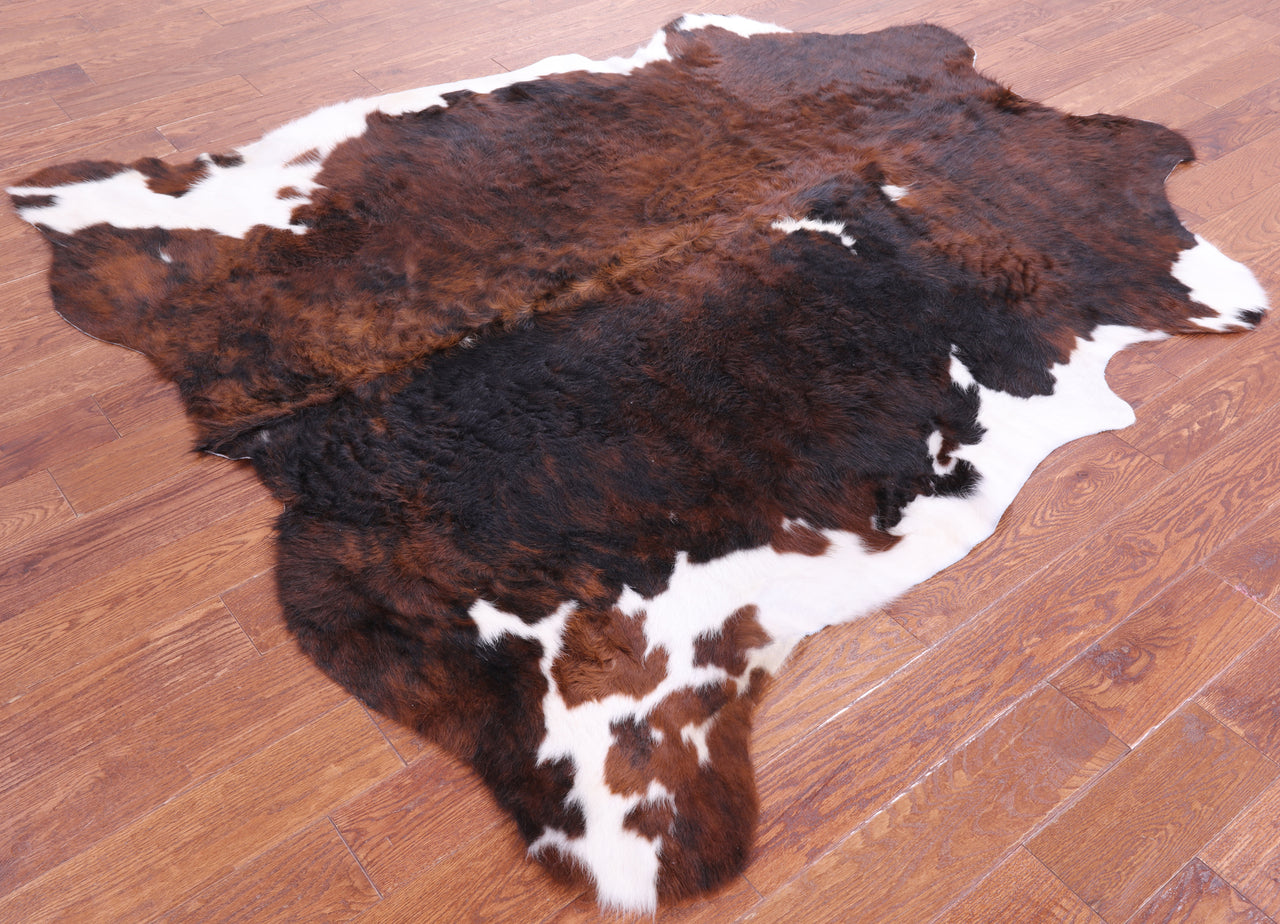 Tricolor Natural Cowhide Rug - XLarge 7'0"H x 6'5"W