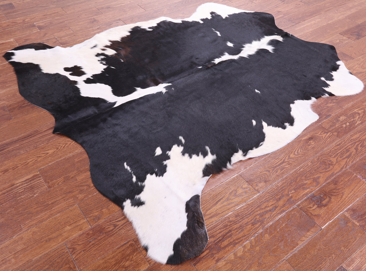 Black & White Natural Cowhide Rug - Medium 6'0"H x 5'8"W