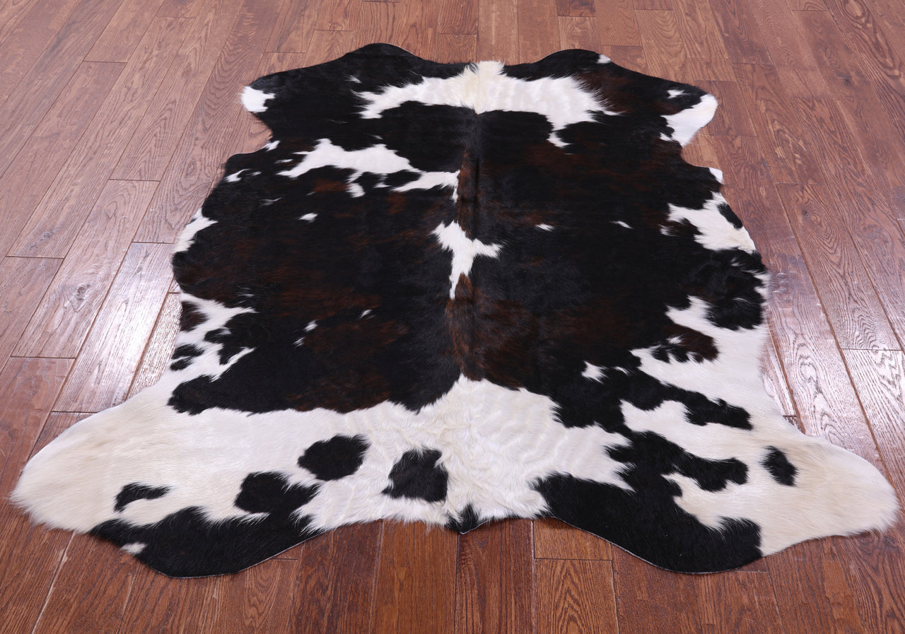 Tricolor Natural Cowhide Rug - Small 5'7"H x 4'11"W