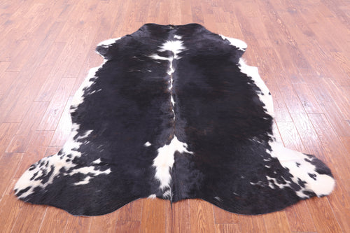 Black & White Natural Cowhide Rug - Large 6'11