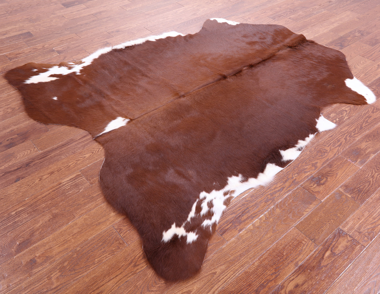 Brown & White Natural Cowhide Rug - XLarge 7'1"H x 6'4"W