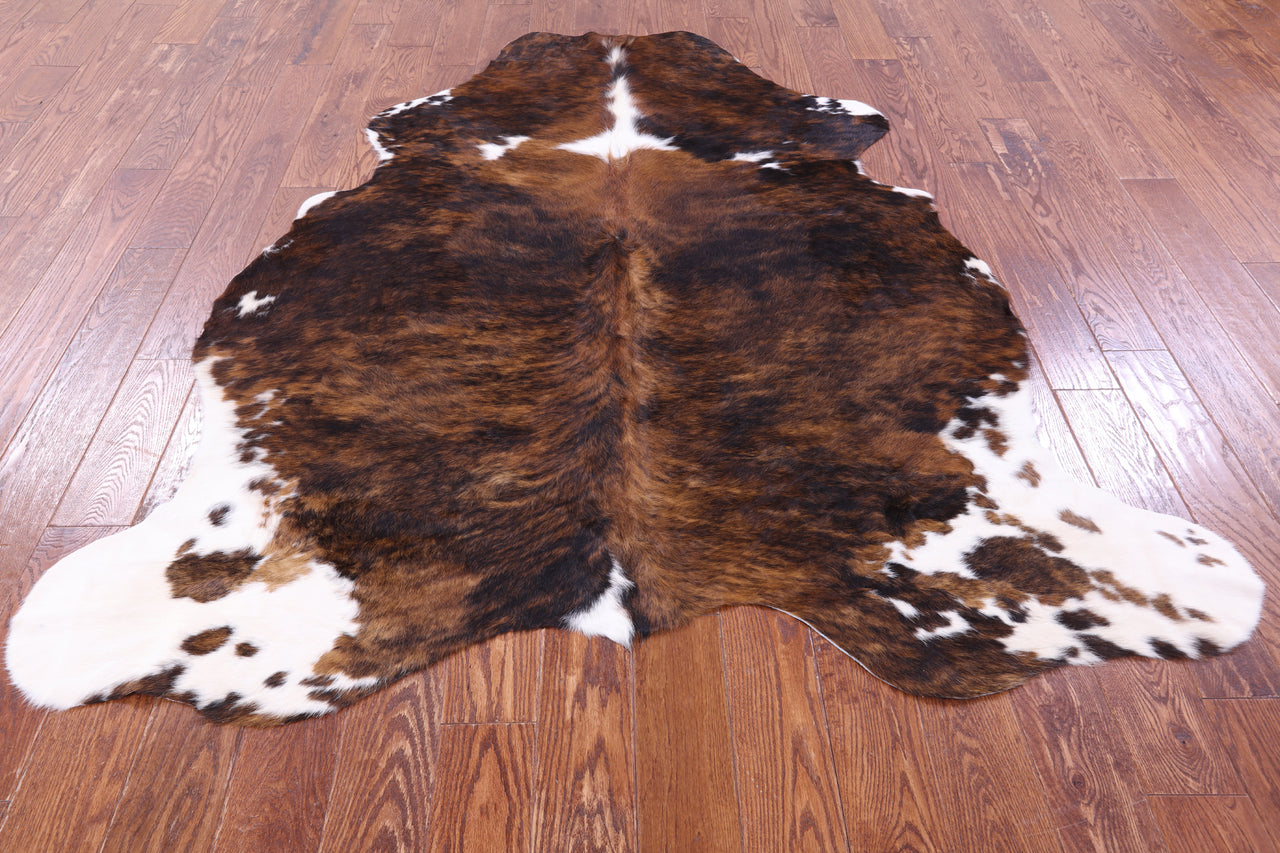 Tricolor Natural Cowhide Rug - XLarge 7'0"H x 5'10"W