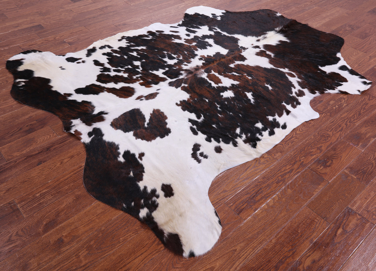 Tricolor Natural Cowhide Rug - XLarge 7'11"H x 6'7"W