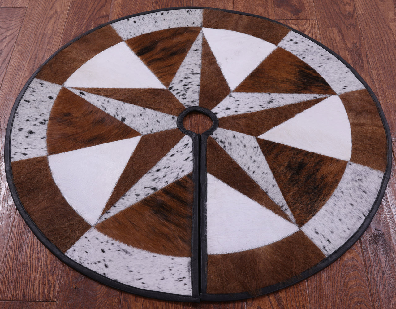 Brown & White Round Star Patchwork Cowhide Rug - 3' 2" x 3' 2"