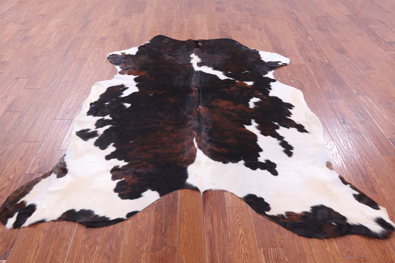 Tricolor Natural Cowhide Rug - XLarge 7'2"H x 6'8"W