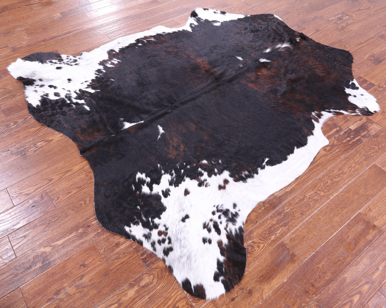 Tricolor Natural Cowhide Rug - XLarge 7'2"H x 6'11"W