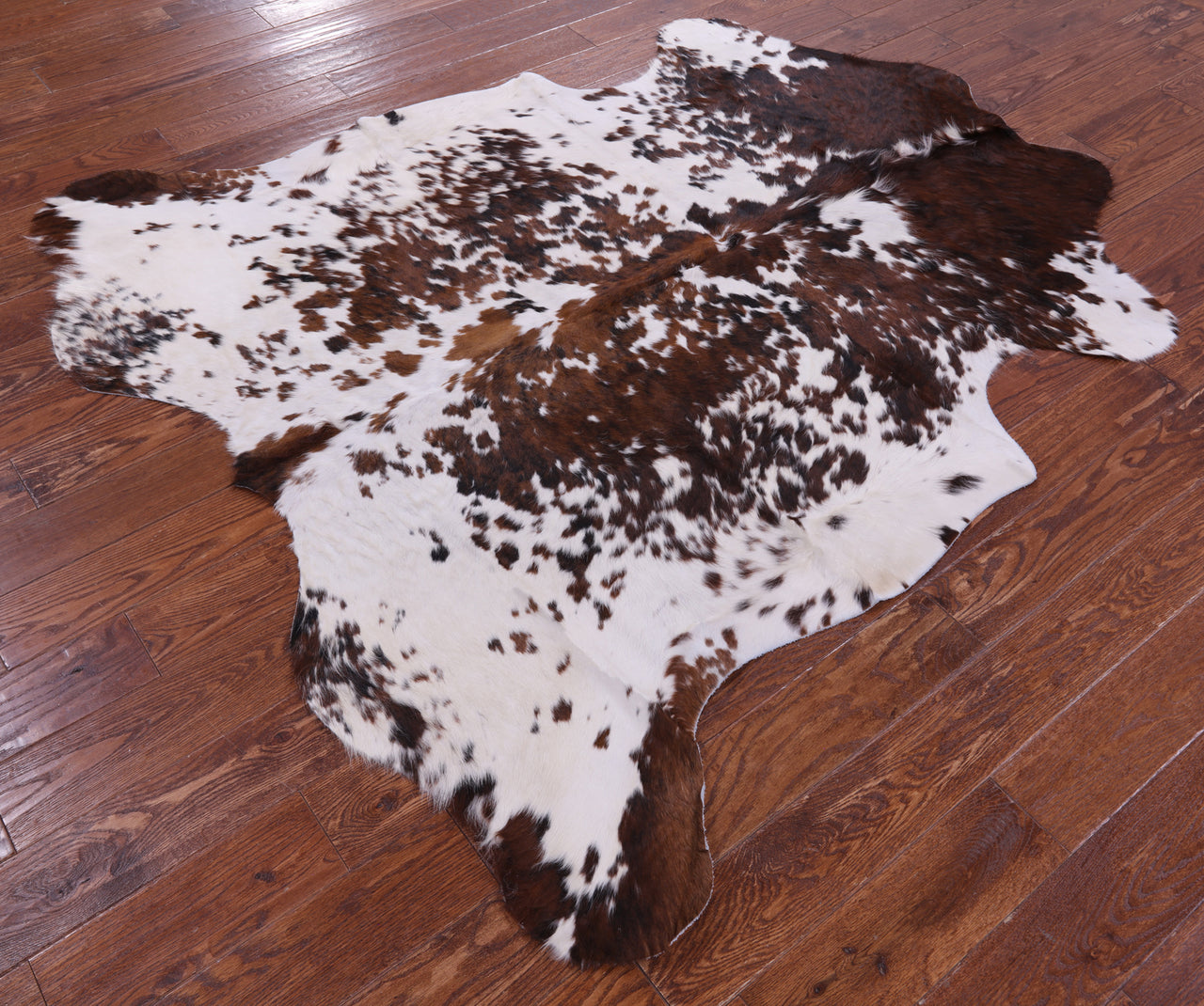 Salt & Pepper Natural Cowhide Rug - Large 6'6"H x 6'1"W