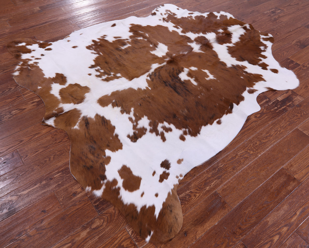 Brown & White Natural Cowhide Rug - XLarge 7'0"H x 7'0"W