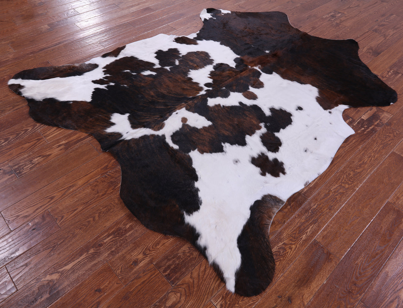 Tricolor Natural Cowhide Rug - XLarge 7'4"H x 6'8"W