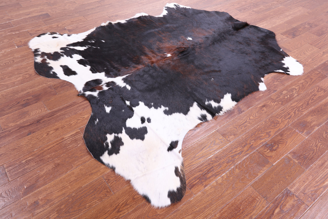 Tricolor Natural Cowhide Rug - XLarge 7'0"H x 6'7"W