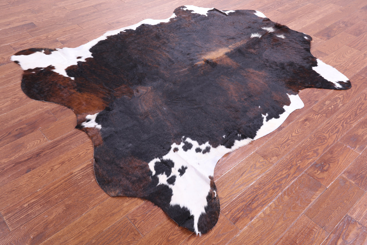 Tricolor Natural Cowhide Rug - XLarge 7'1"H x 6'4"W