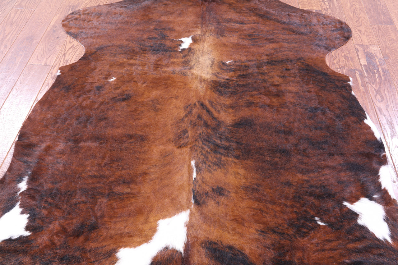 Brown Natural Cowhide Rug - XLarge 7'5"H x 6'5"W