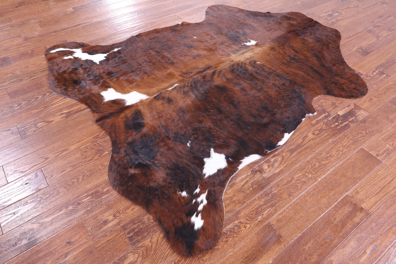 Brown Natural Cowhide Rug - XLarge 7'5"H x 6'5"W