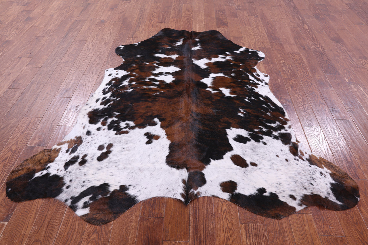 Tricolor Natural Cowhide Rug - XLarge 7'0"H x 6'5"W