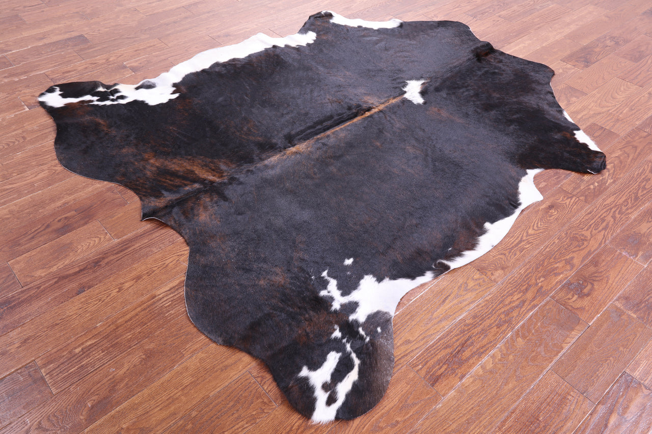 Tricolor Natural Cowhide Rug - XLarge 7'0"H x 6'4"W