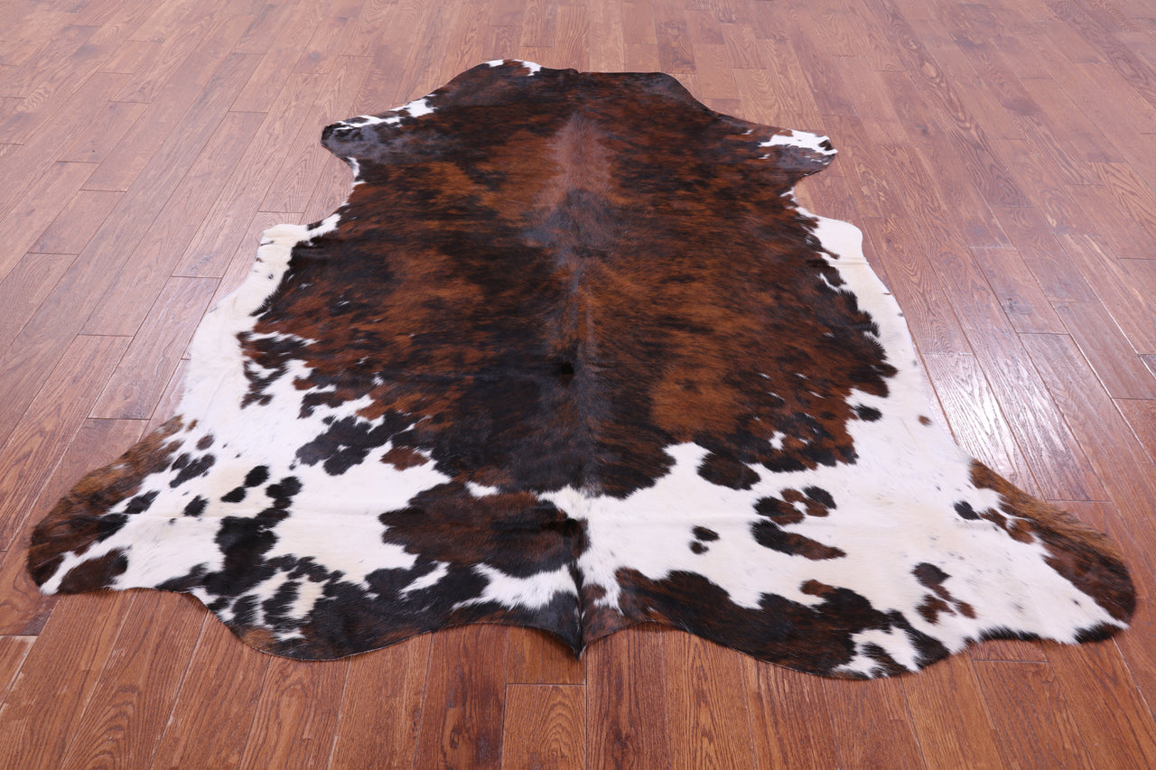 Tricolor Natural Cowhide Rug - XLarge 7'5"H x 6'5"W