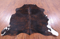 Thumbnail for Brindle Natural Cowhide Rug - Medium 6'2