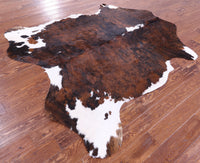 Thumbnail for Tricolor Natural Cowhide Rug - Large 6'9