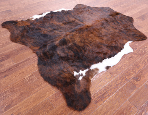 Brindle Natural Cowhide Rug - Large 6'8