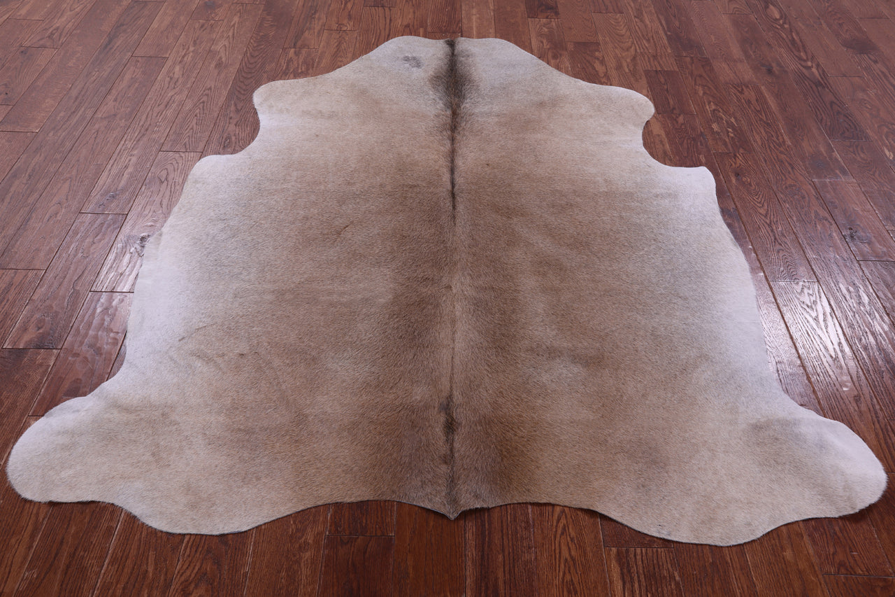 Champagne Natural Cowhide Rug - Large 6'4"H x 5'7"W