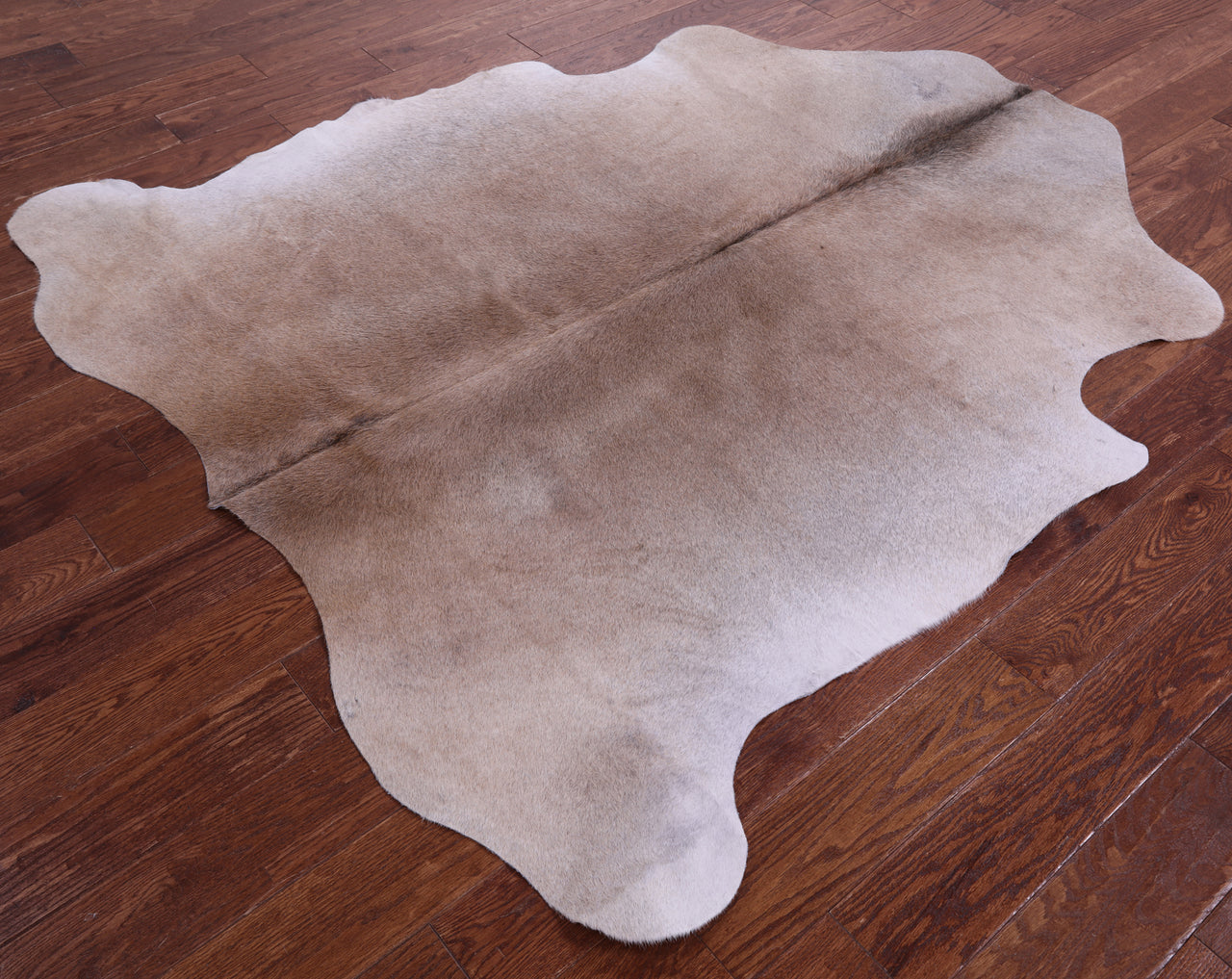 Champagne Natural Cowhide Rug - Large 6'4"H x 5'7"W