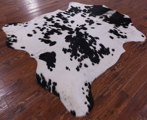 Black Salt & Pepper Natural Cowhide Rug - X-Large 7'0