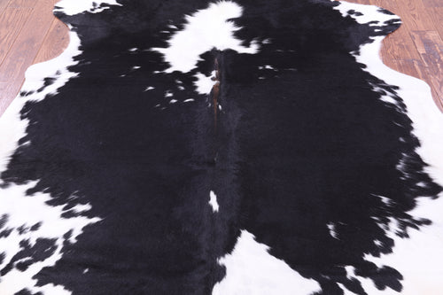 Black & White Natural Cowhide Rug - X-Large 7'0