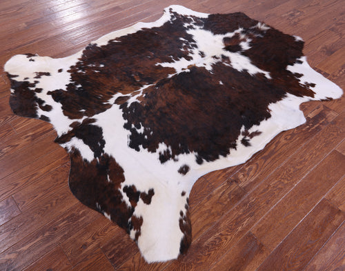 Tricolor Natural Cowhide Rug - X-Large 7'0