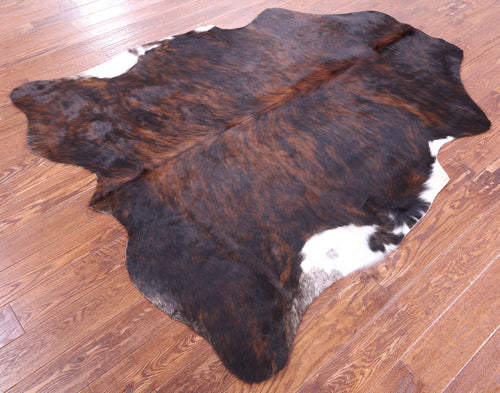 Brindle Natural Cowhide Rug - Large 6'9