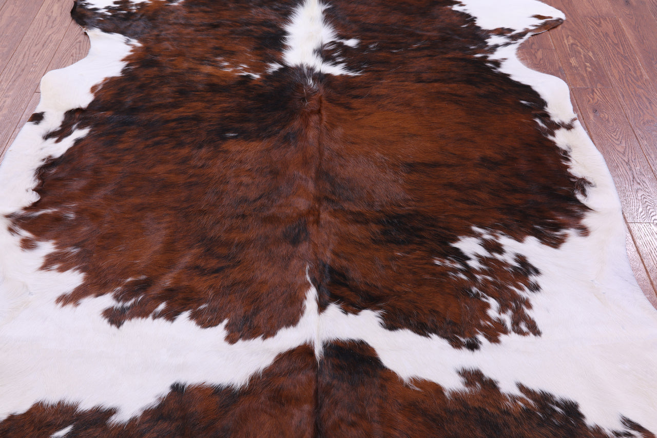 Tricolor Natural Cowhide Rug - XLarge 7'6"H x 6'6"W