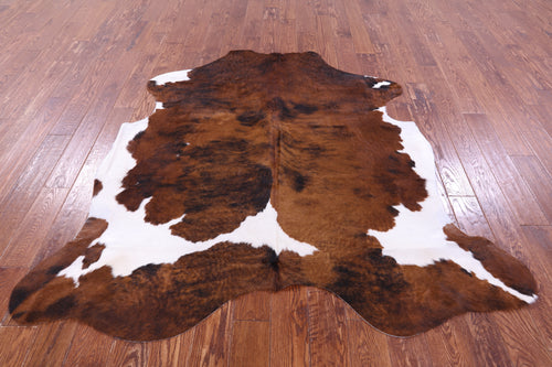 Brindle Natural Cowhide Rug - Medium 6'3
