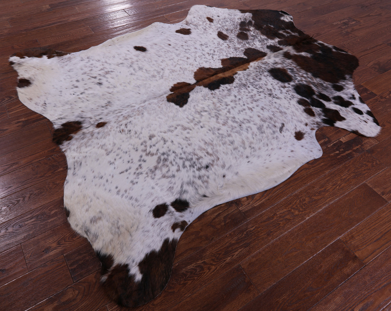 Salt & Pepper Natural Cowhide Rug - XLarge 7'0"H x 6'3"W