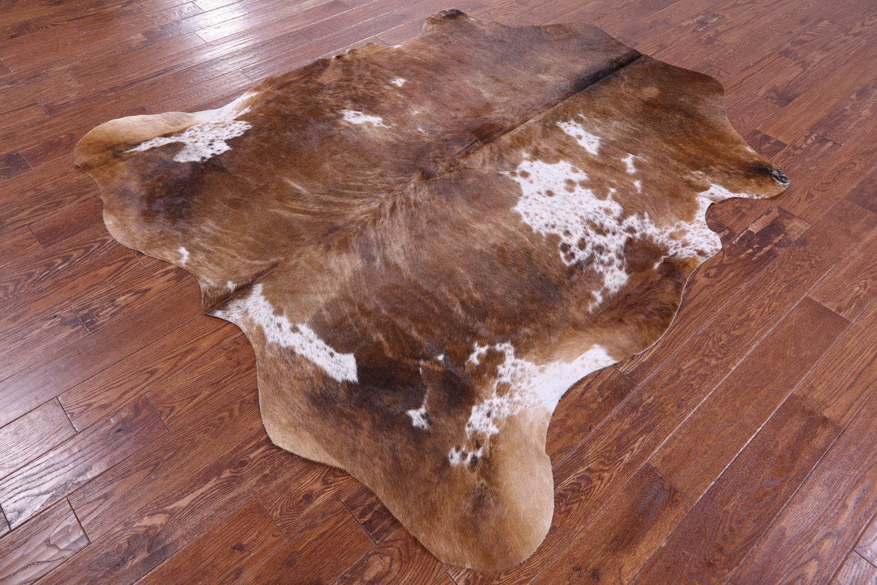 Brown Salt & Pepper Natural Cowhide Rug - XLarge 7'1"H x 6'6"W