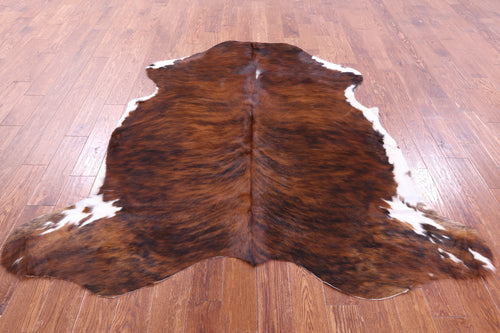 Brindle Natural Cowhide Rug - Large 6'8