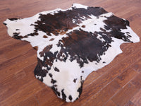 Thumbnail for Tricolor Natural Cowhide Rug - Large 6'9