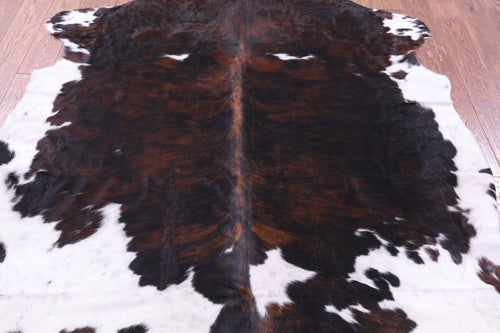 Tricolor Natural Cowhide Rug - X-Large 7' 6