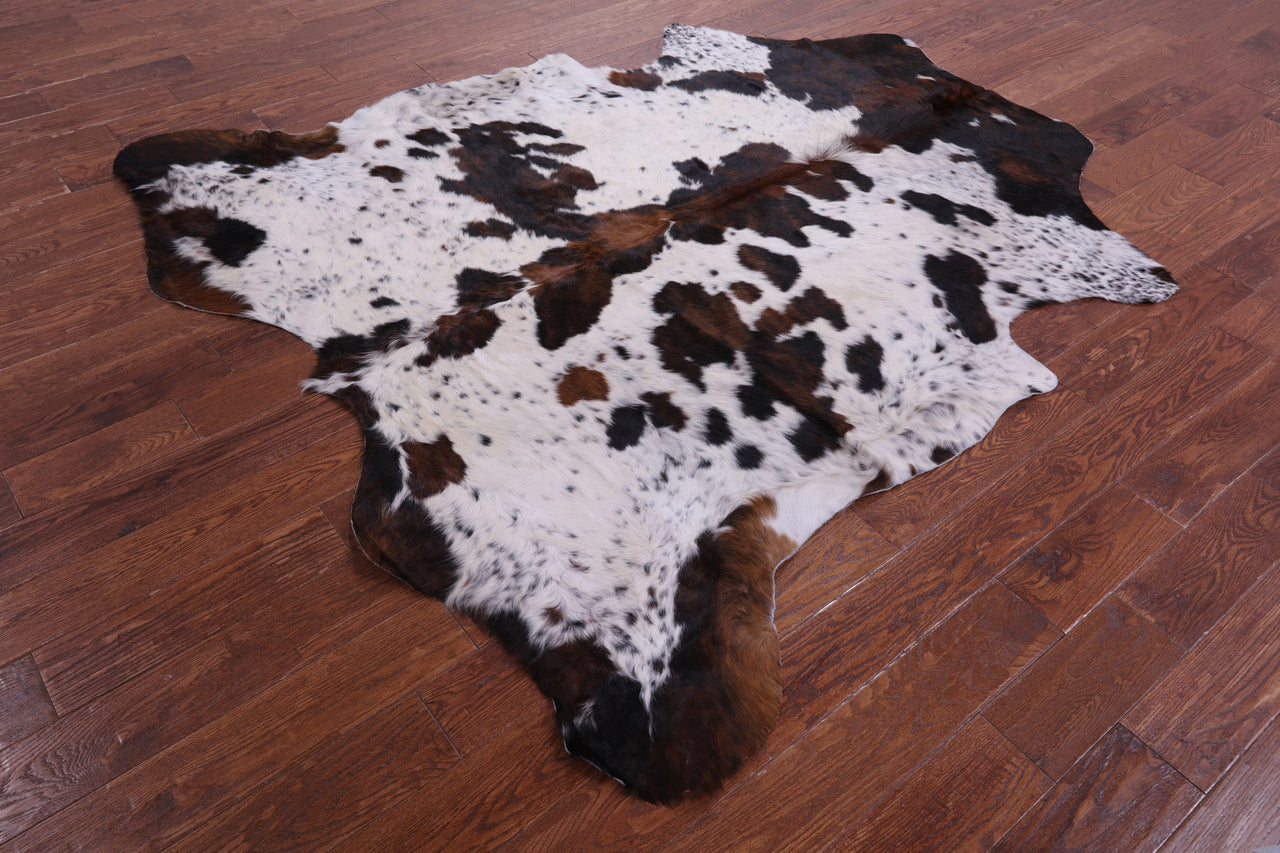 Salt & Pepper Natural Cowhide Rug - XLarge 7' 0"H x 6' 8"W