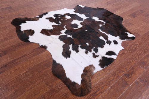 Tricolor Natural Cowhide Rug - Medium 6' 0