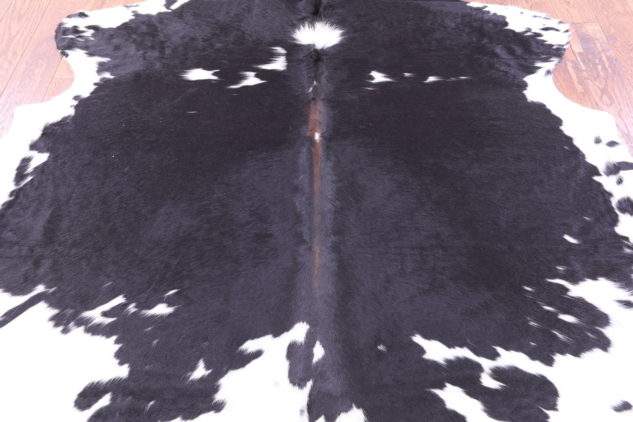 Black & White Natural Cowhide Rug - X-Large 7'0"H x 6'7"W