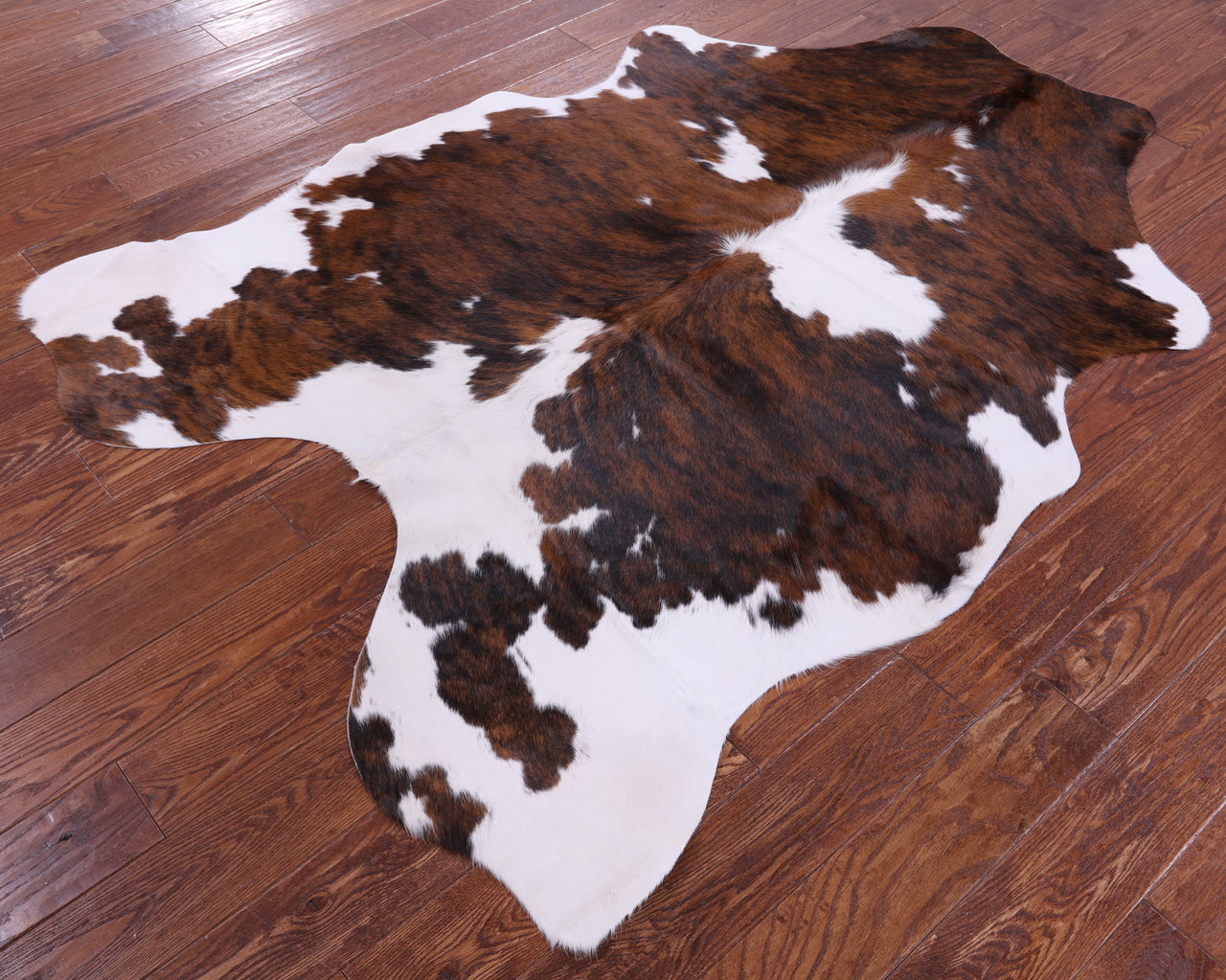 Tricolor Natural Cowhide Rug - Large 6'6"H x 4'10"W