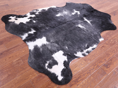 Black & White Natural Cowhide Rug - Large 6'8
